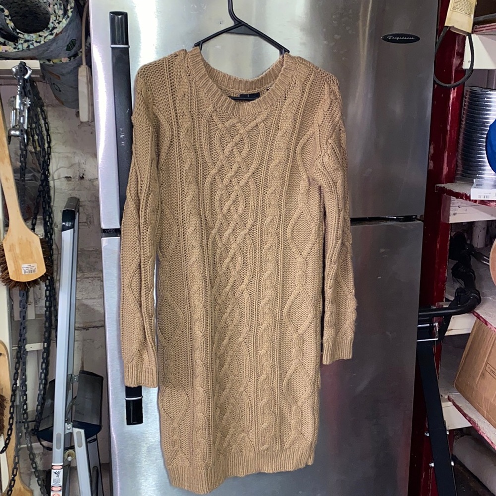 Sweater dress tan